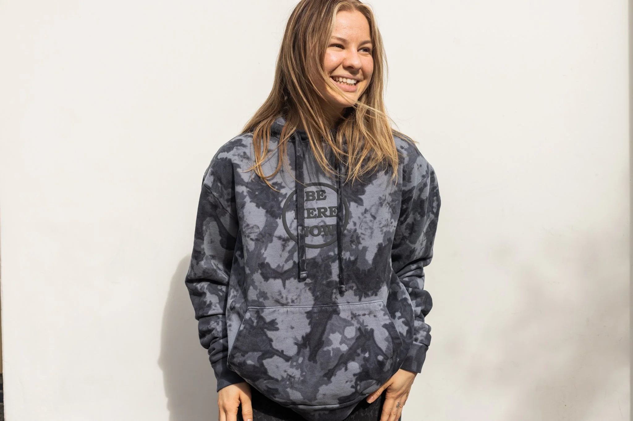 SunLife Pullover Hoodie Be Here Now - Tye Dye - Image 3